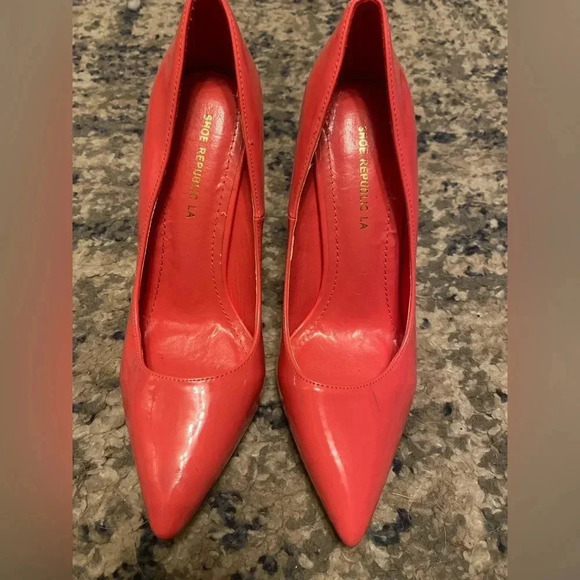 Shoe Republic LA Stilettos - Picture 3 of 3